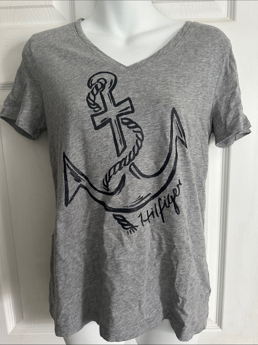 Tommy Hilfiger Relaxed Fit  Gray Tee with Navy Anchor Sketch